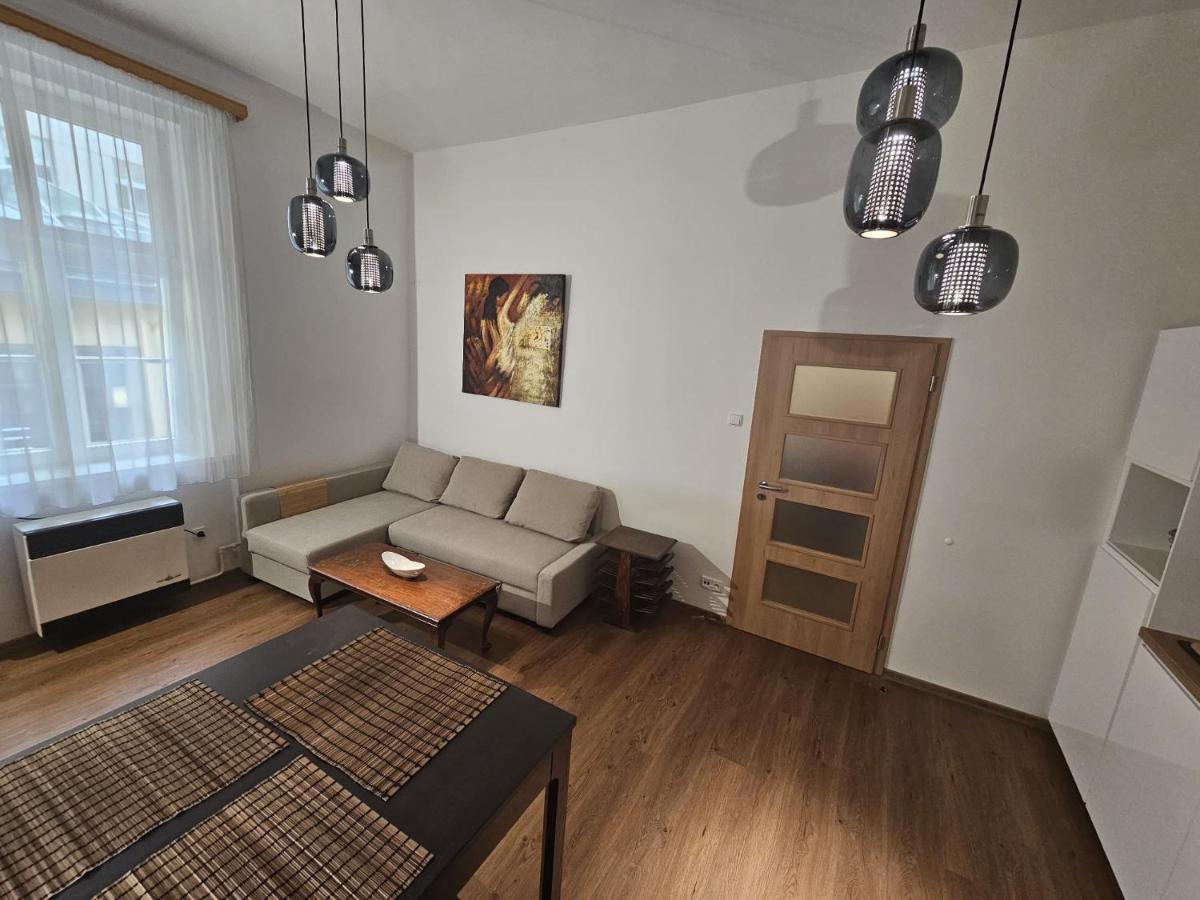 Sweet Apartment In The Heart Of Praga Zewnętrze zdjęcie