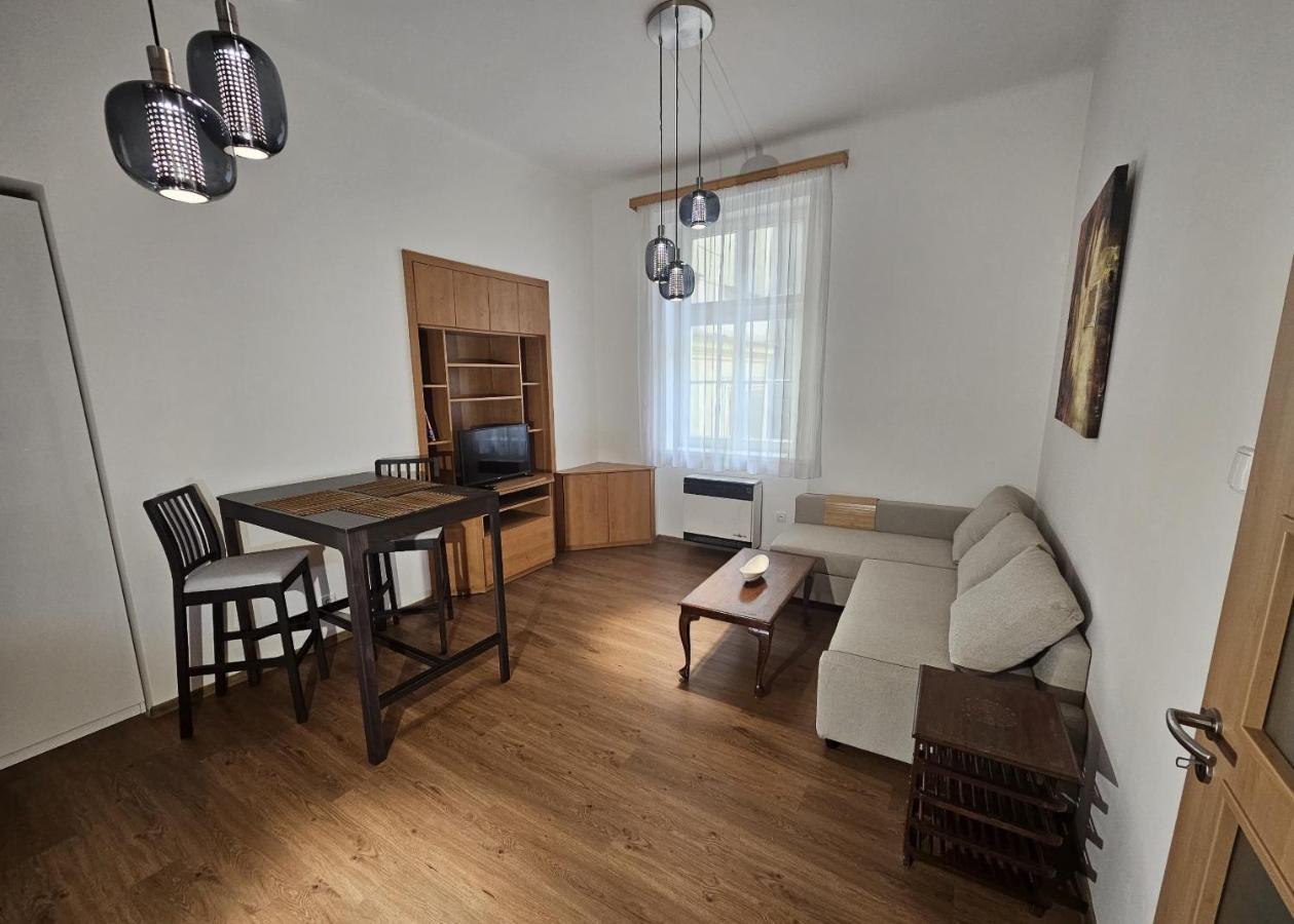 Sweet Apartment In The Heart Of Praga Zewnętrze zdjęcie